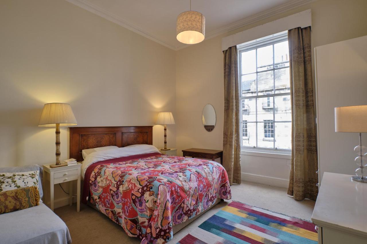 New Town 2br-1ba Georgian Flat With Amazing Views Appartement